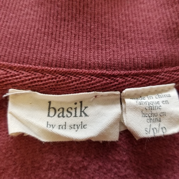 RD Style Raw Hem Sweatshirt - Picture 4 of 6